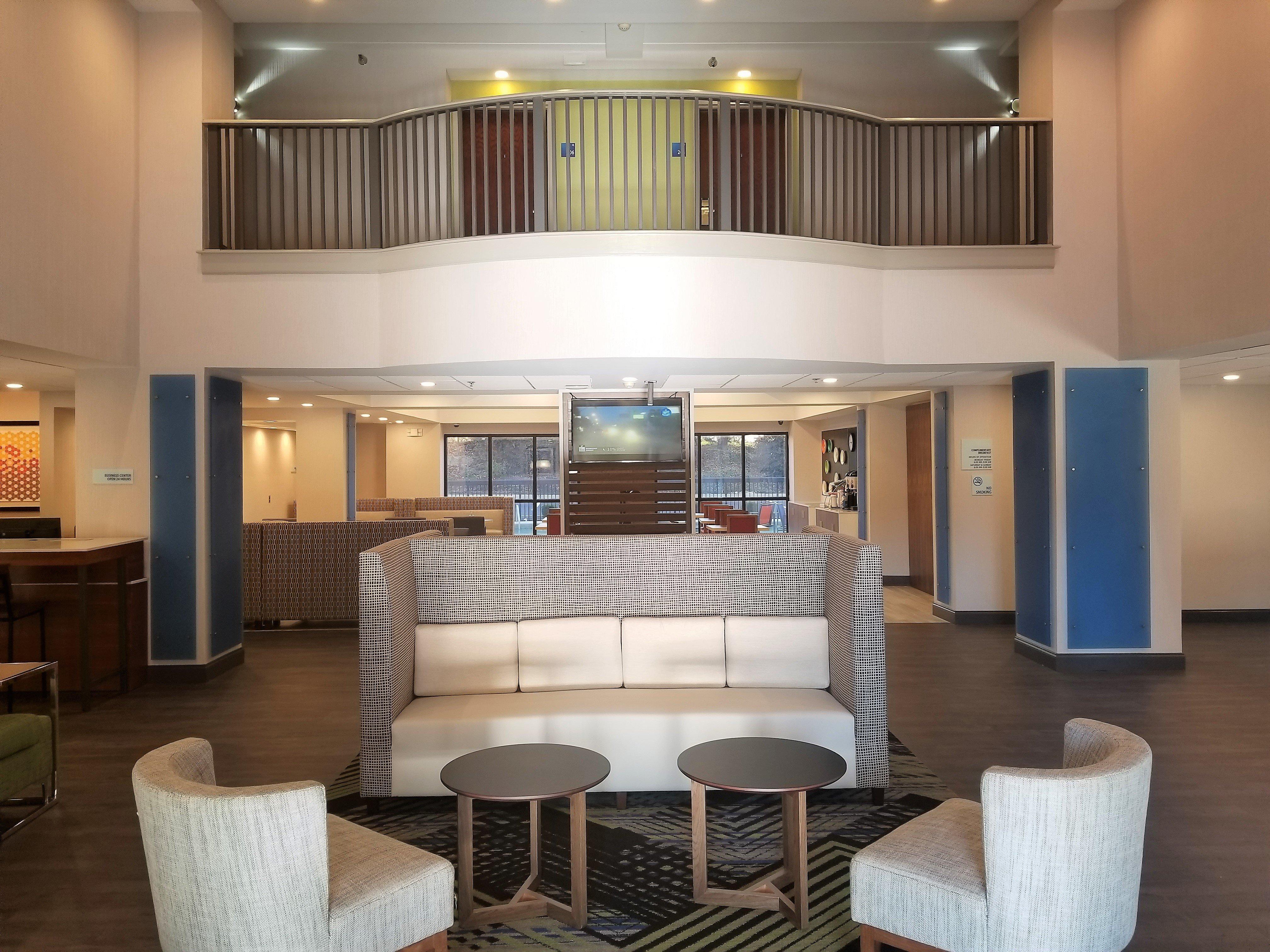 Holiday Inn Express Columbia Ne - Fort Jackson Экстерьер фото