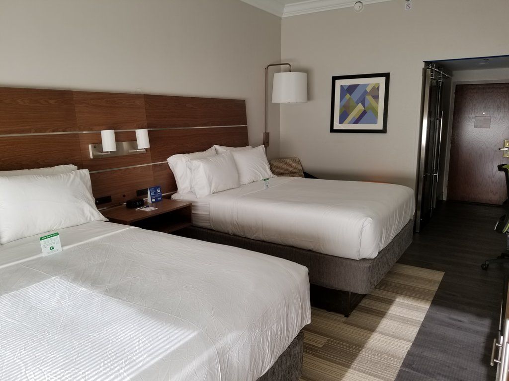 Holiday Inn Express Columbia Ne - Fort Jackson Экстерьер фото